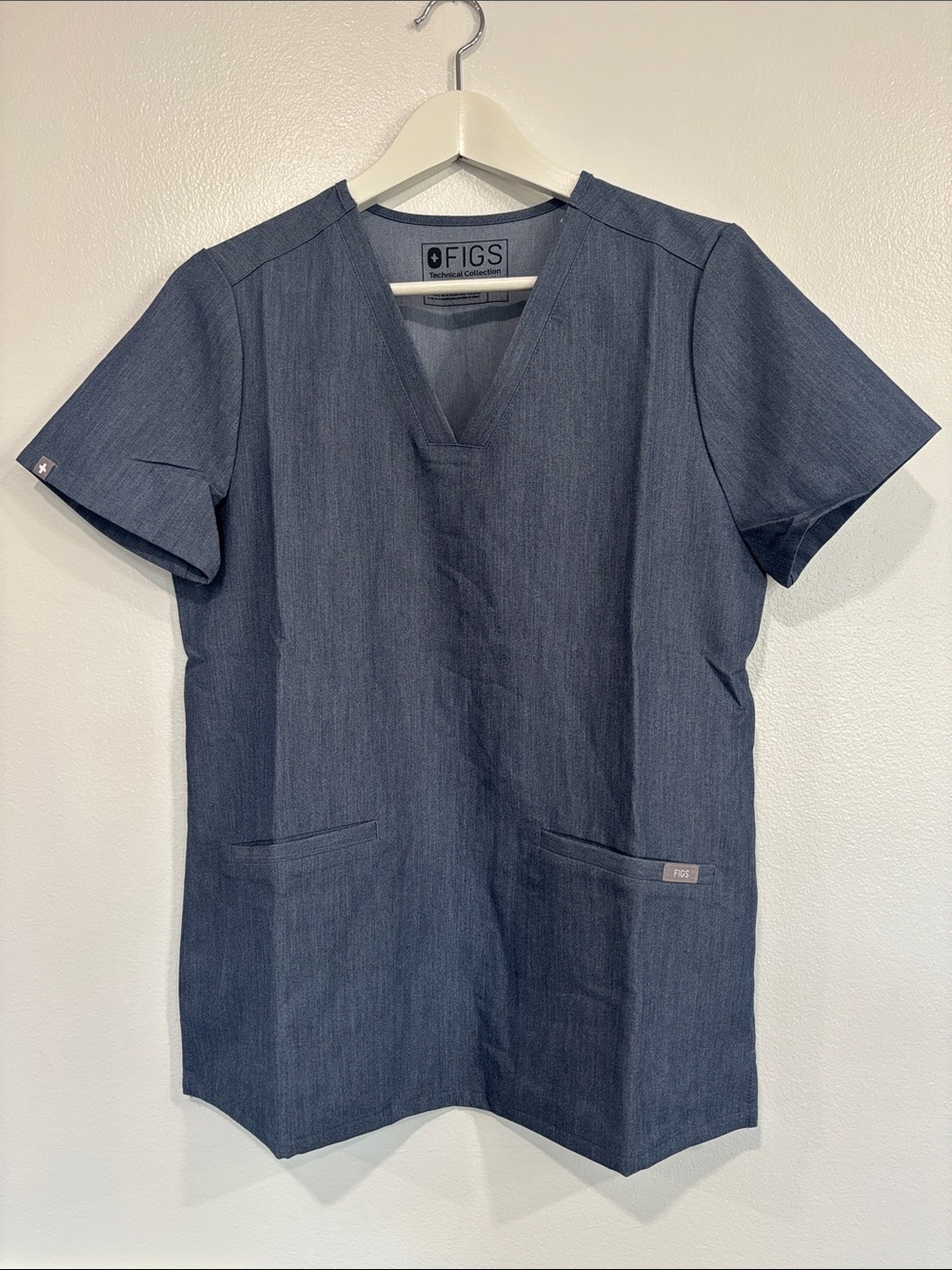 Figs brand new Denim-Look V-Neck Scrub Top in Blue